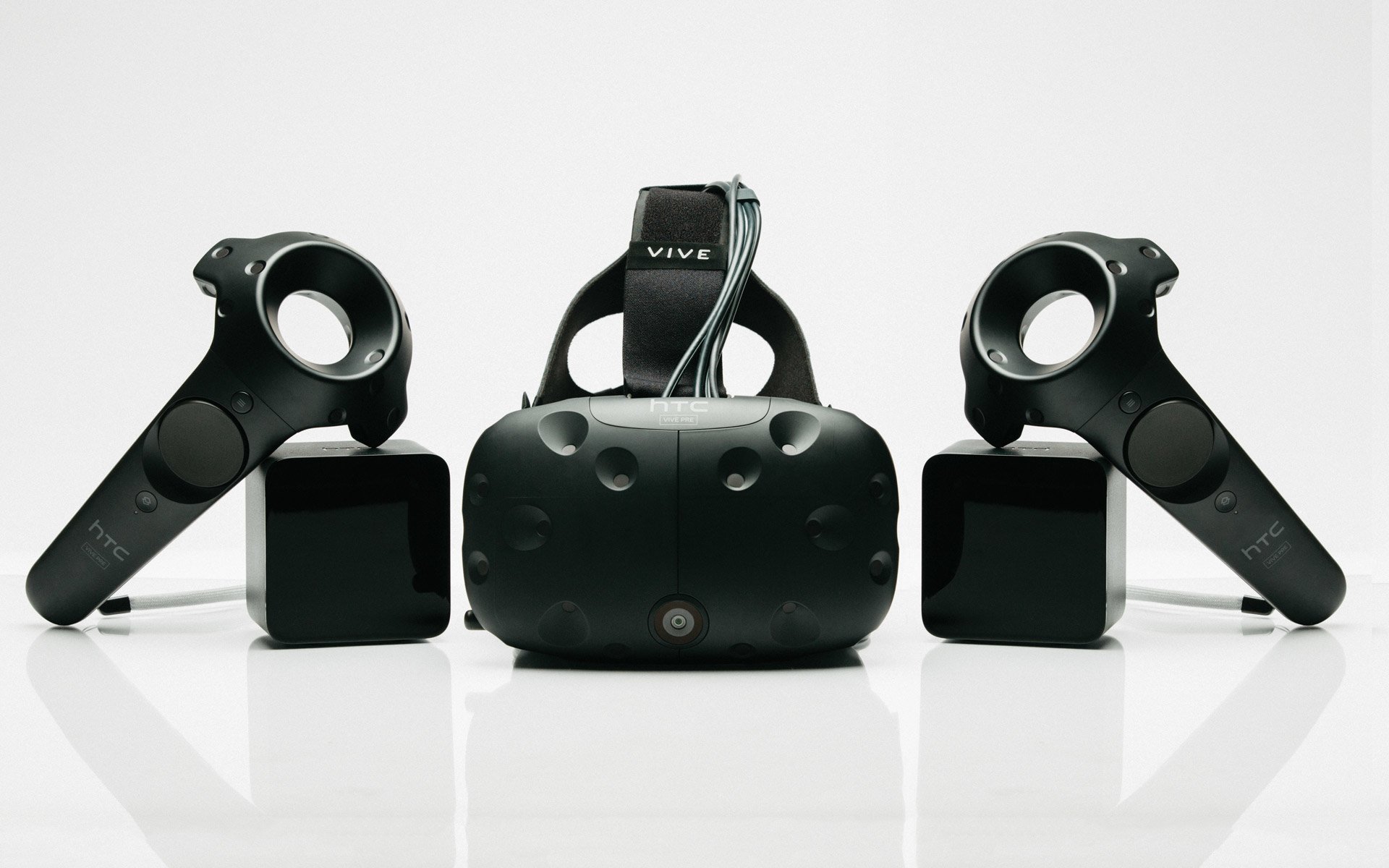 htc vive for experiencing virtual reality